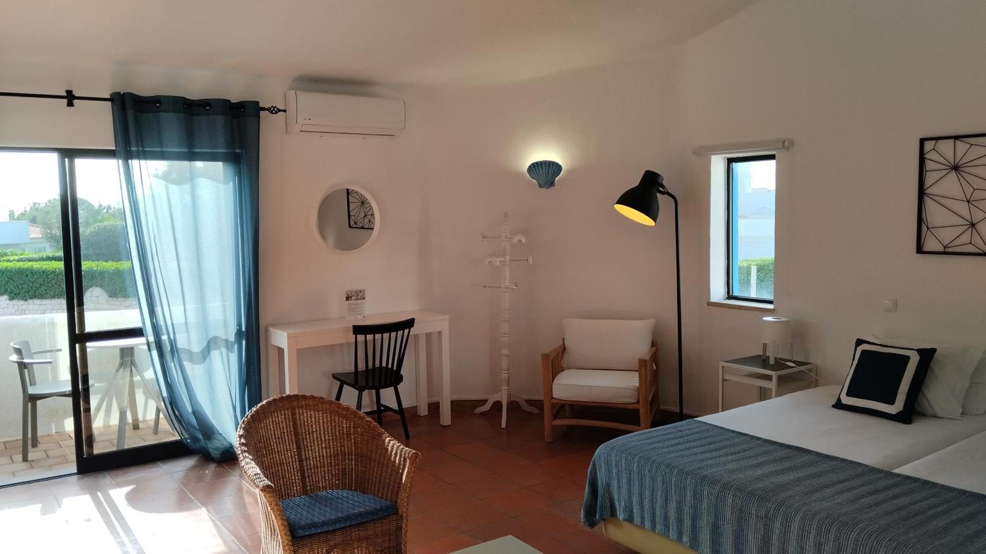 Quinta Do Paraiso - Al Carvoeiro  Bilik gambar